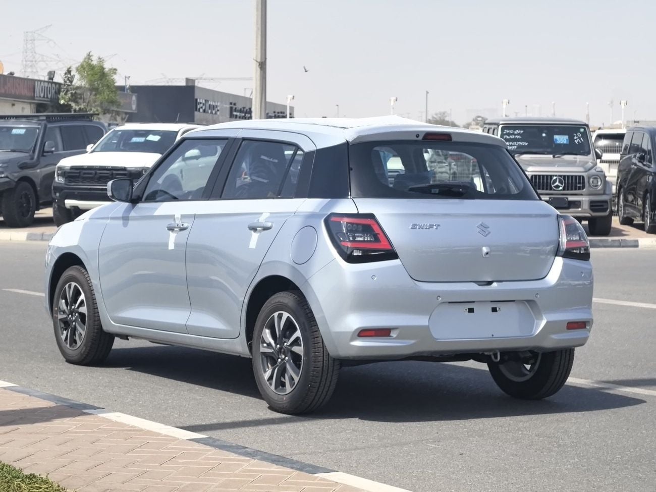 سوزوكي سويفت 2026 SUZUKI SWIFT 1.2L GLX WITH DVD+CAM A/T