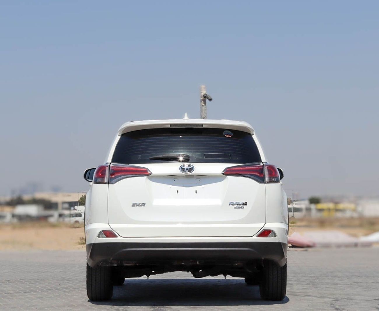 Toyota RAV4 EXR 2.5L Toyota rav4 2018 GCC without accidents in excellent condition 1927 P.M