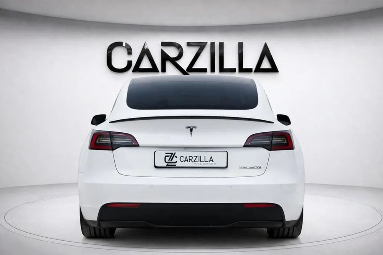 تسلا موديل Y Performance (AWD)