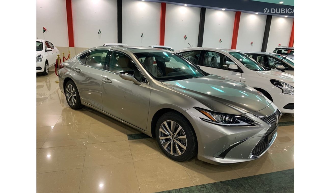 Lexus ES350 V6 MY2020 ( Warranty 7 Years / Services Contract )