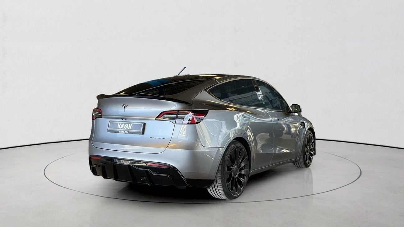 تسلا موديل Y Performance (Dual Motor) | شامل الضمان | 0 ﺪﻔﻋﺓ ﺃﻮﻟﻯ