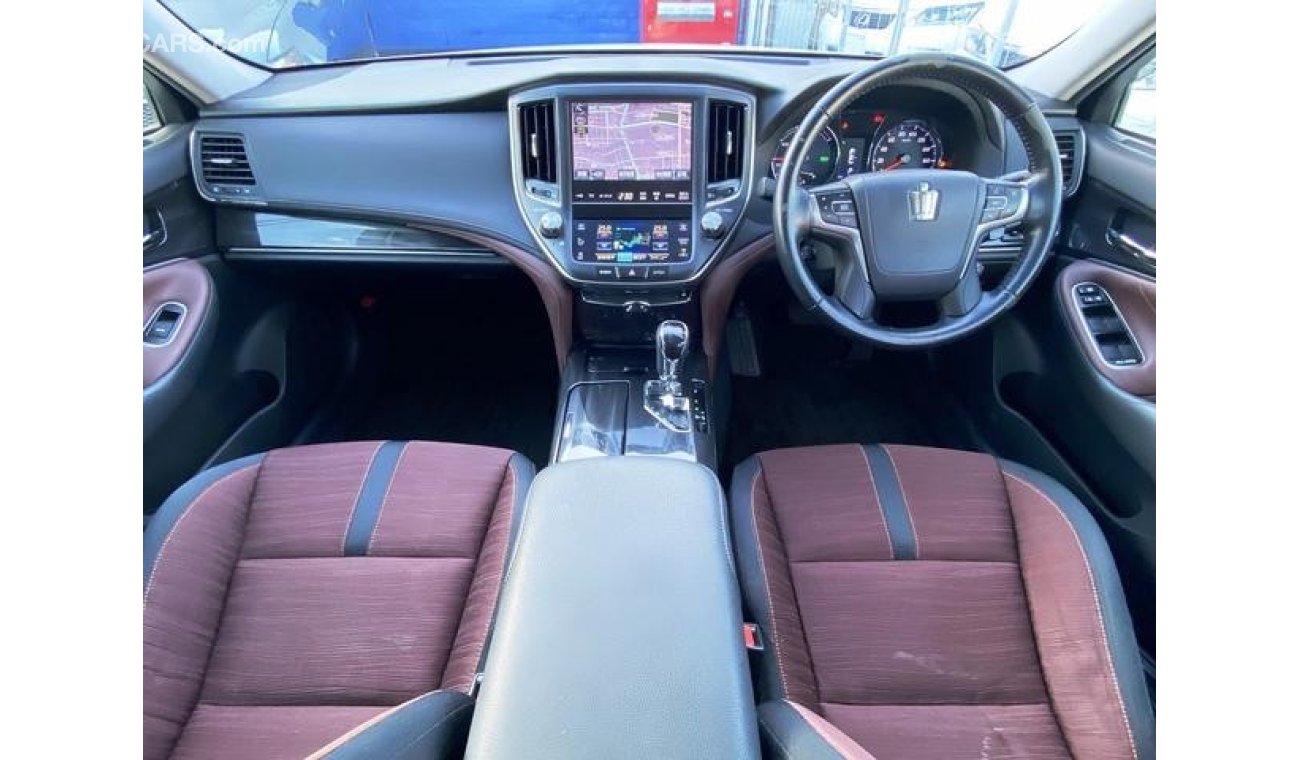 Toyota Crown AWS210