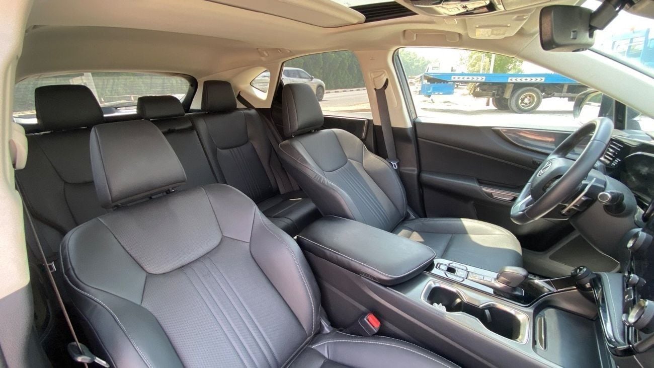لكزس NX 250 F-Sport 2.5T Platinum