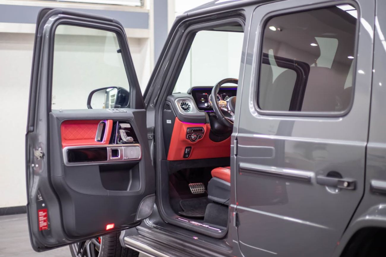 Mercedes-Benz G 63 AMG Std 4.0L