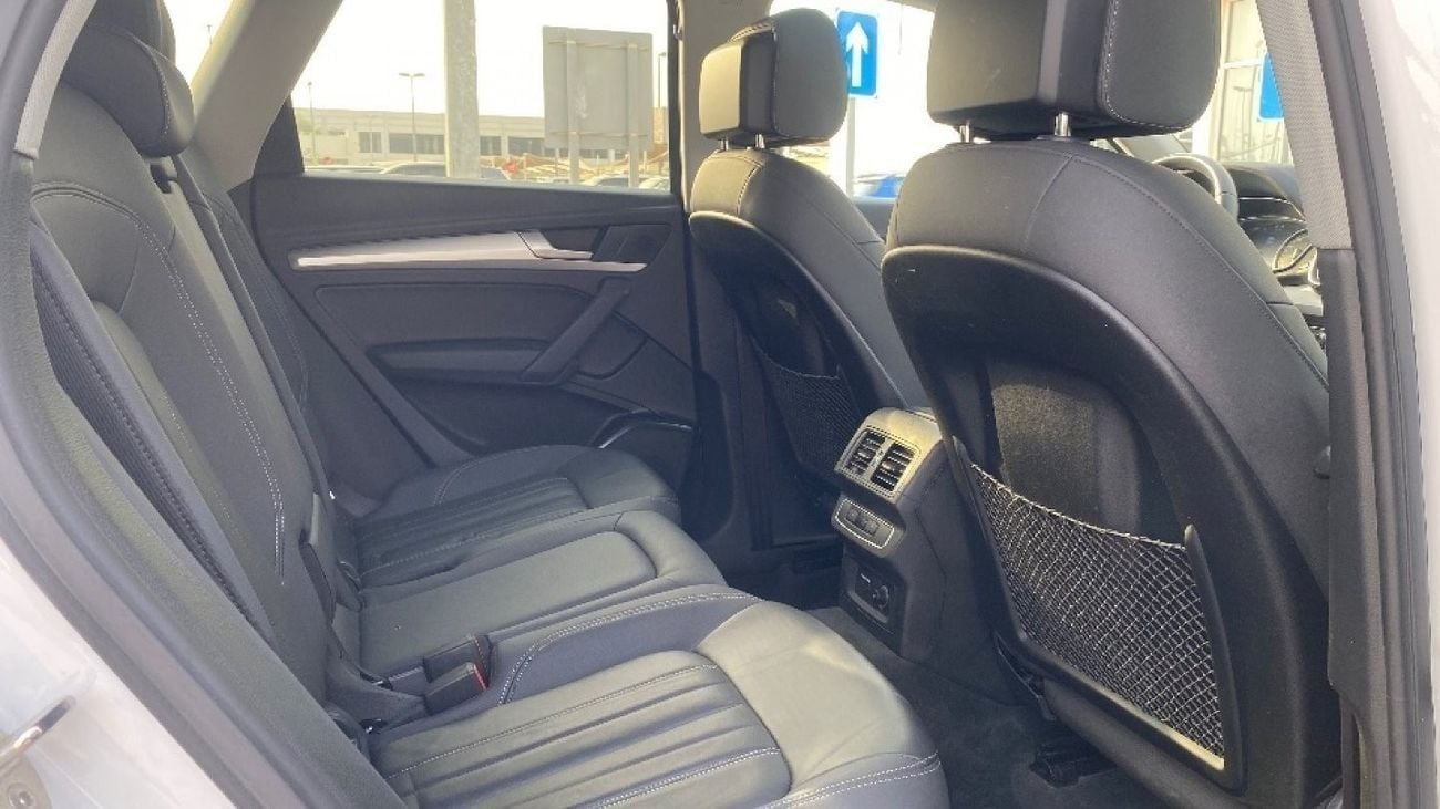 Audi Q5 45 TFSI 2.0L, V4
