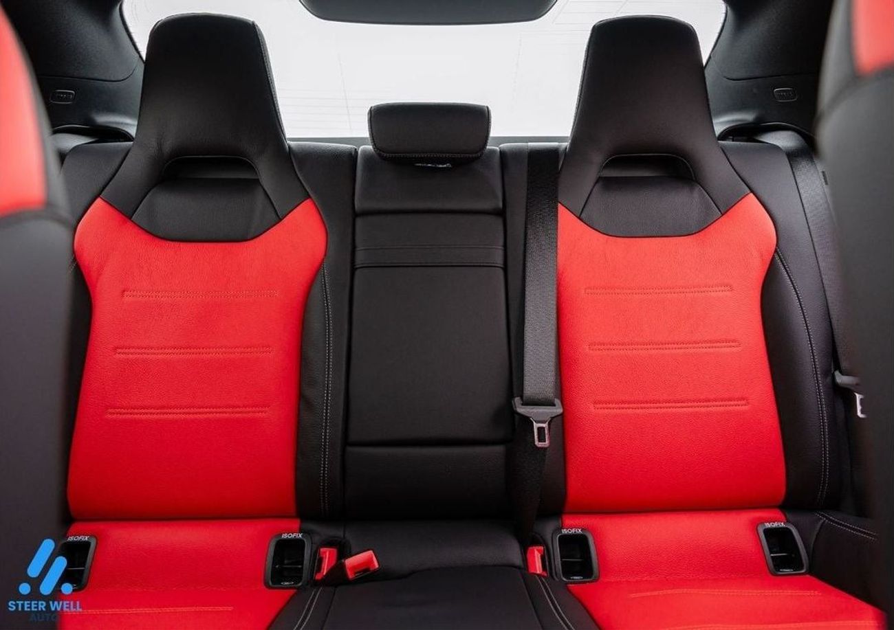 Mercedes-Benz CLA 250 Premium 2.0L 4Matic 2024 / GCC / Book Now!