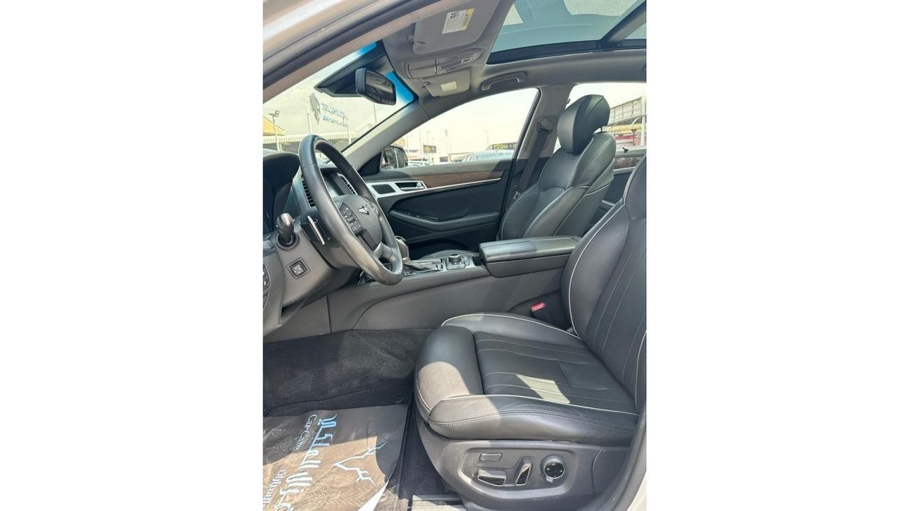 جينيسس G80 بلاتينوم