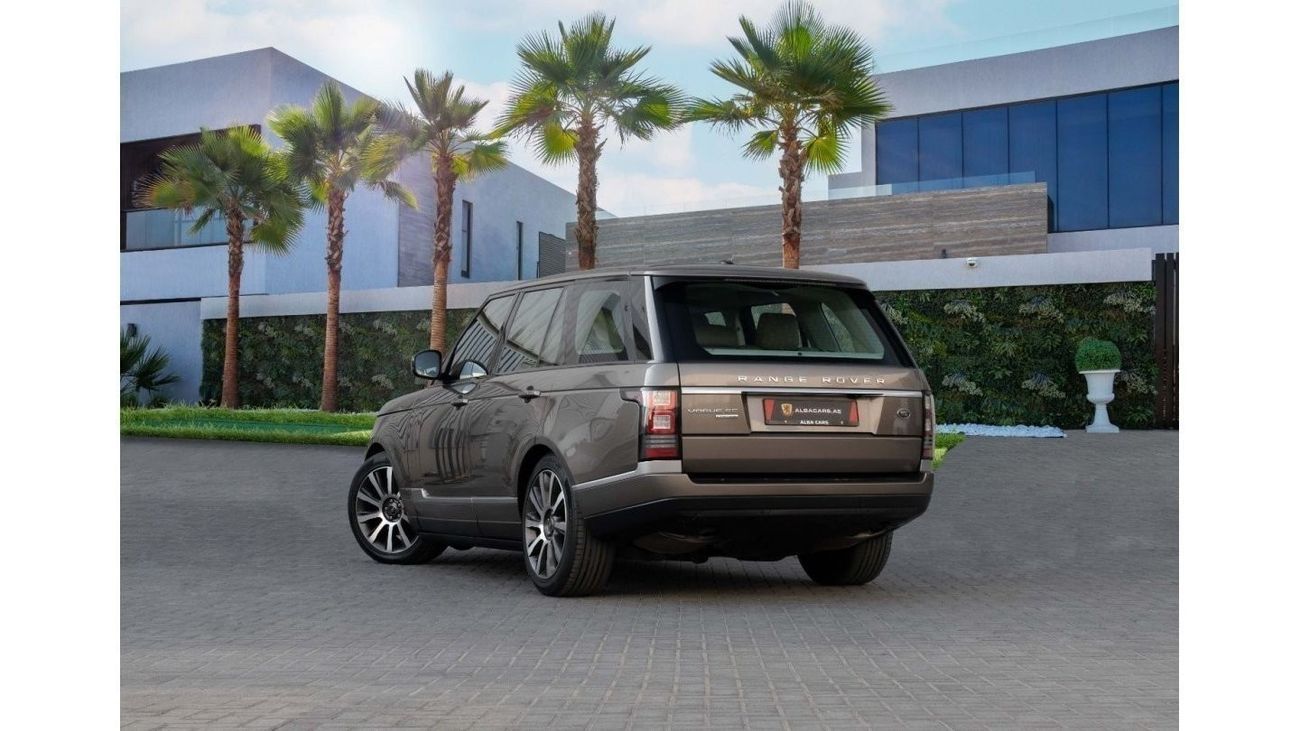 Land Rover Range Rover Vogue SE 5.0 | 3,372 P.M (4 Years)⁣ | 0% Downpayment | Excellent Condition!