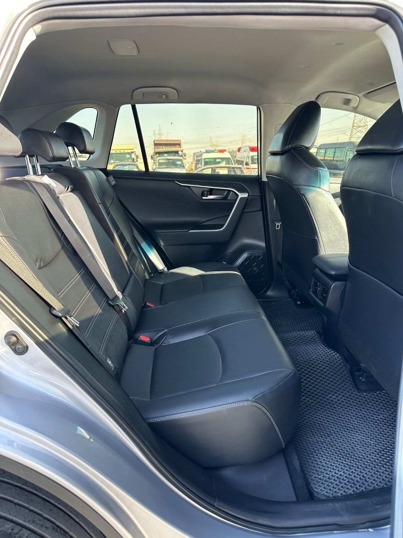 تويوتا راف ٤ Japan Toyota RAV4 360 camera,leather seats,premium rim full option