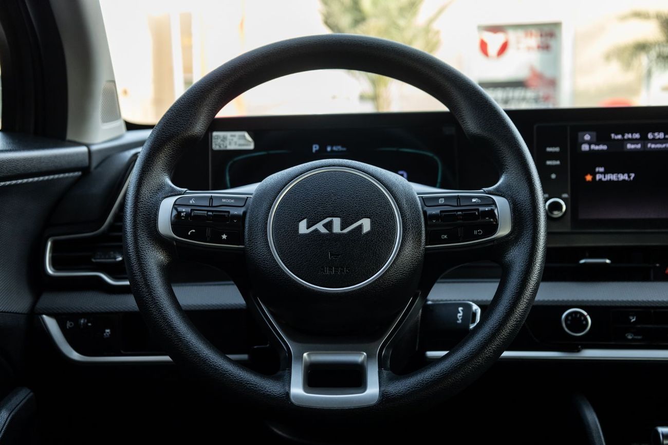 كيا سبورتيج EX 1.6L