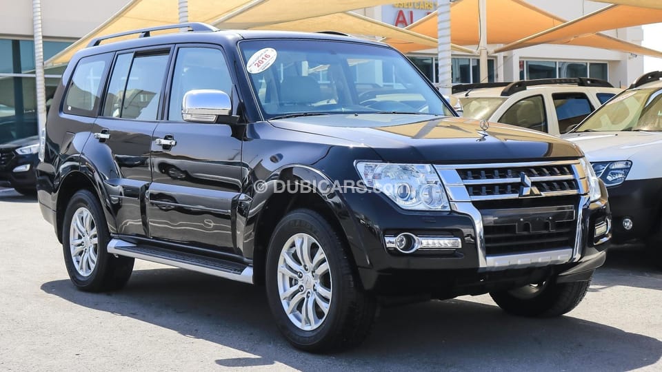 Mitsubishi pajero v6