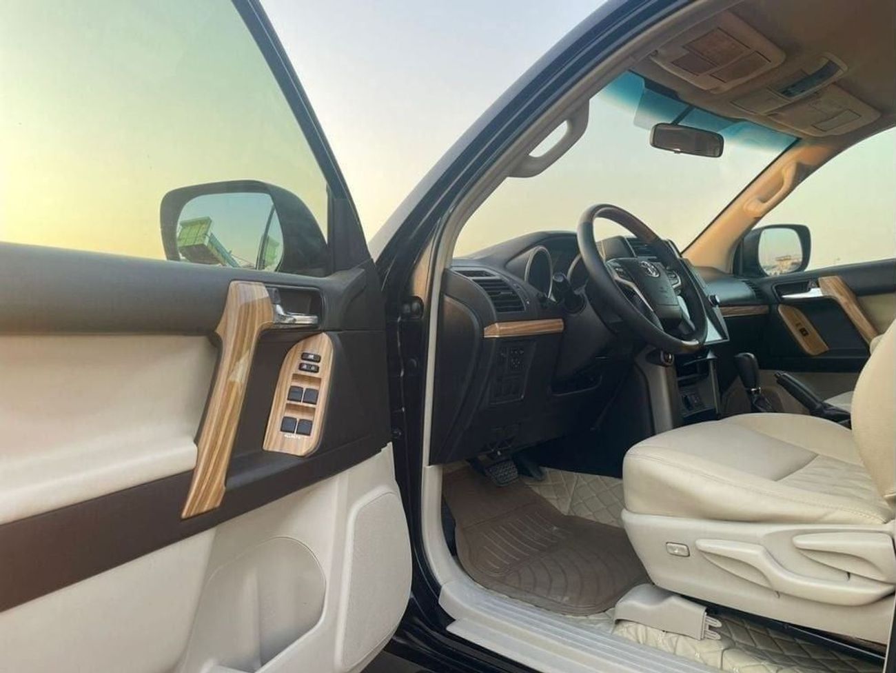 Toyota Prado Urgent sale! 2010 Toyota Prado TX.L 4.0L V6 - 2023 Modified - DVD + Rear CAM  & AC - Push Start - No