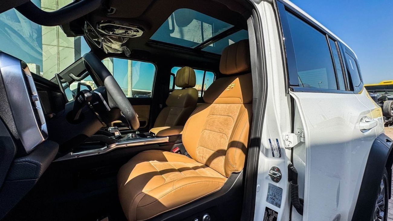 Jetour T2 Luxury 2025 GCC Low Mileage 2.0L Turbo 4 Cylinders