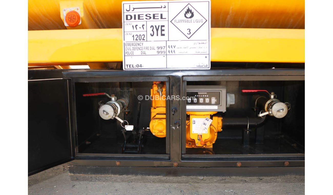 Nissan MK210 2014 - NISSAN UD MK210 DIESEL TANKER 1500 GALLON WITH GCC SPECS EXCELLENT CONDITION - LOW MILEAGE