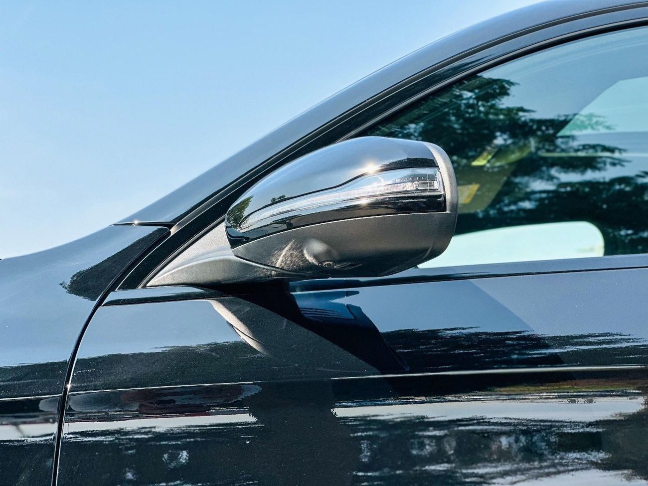 Mercedes Benz GLC250 AMG 2.0L