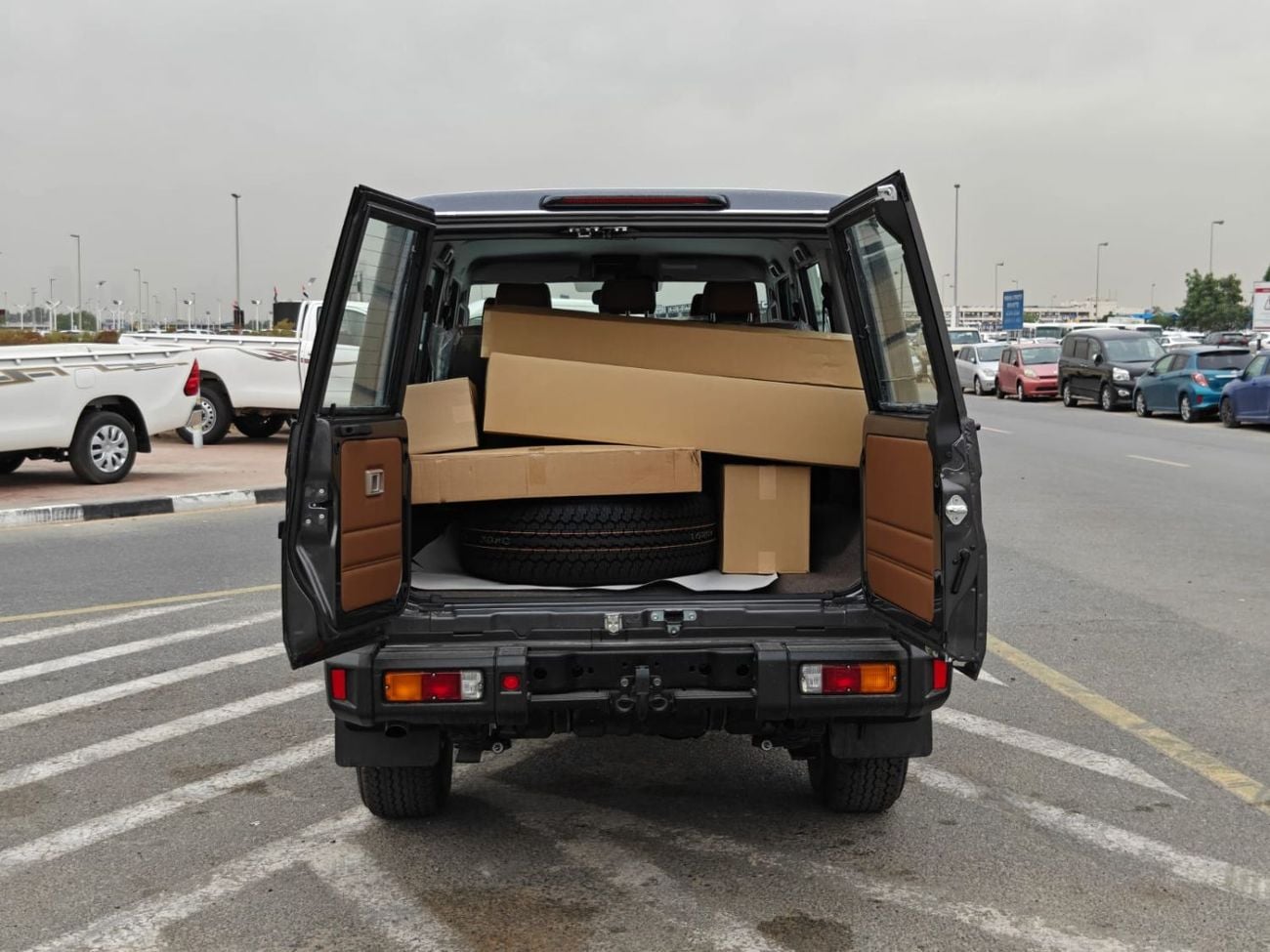 تويوتا لاند كروزر 70 2026 TOYOTA LC 76 2.8L DIESEL 4WD GCC SPEC