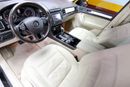 Volkswagen Touareg Volkswagen Touareg 2016 GCC under Warranty with Flexible Down-Payment