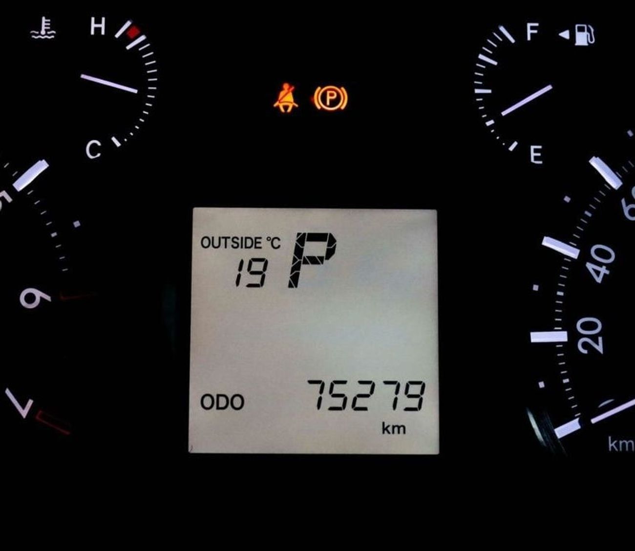 تويوتا برادو GXR 4.0L 4WD Toyota Prado GXR, 4.0L, 2022 GCC, Original Paint, accident-free, in excellent condition