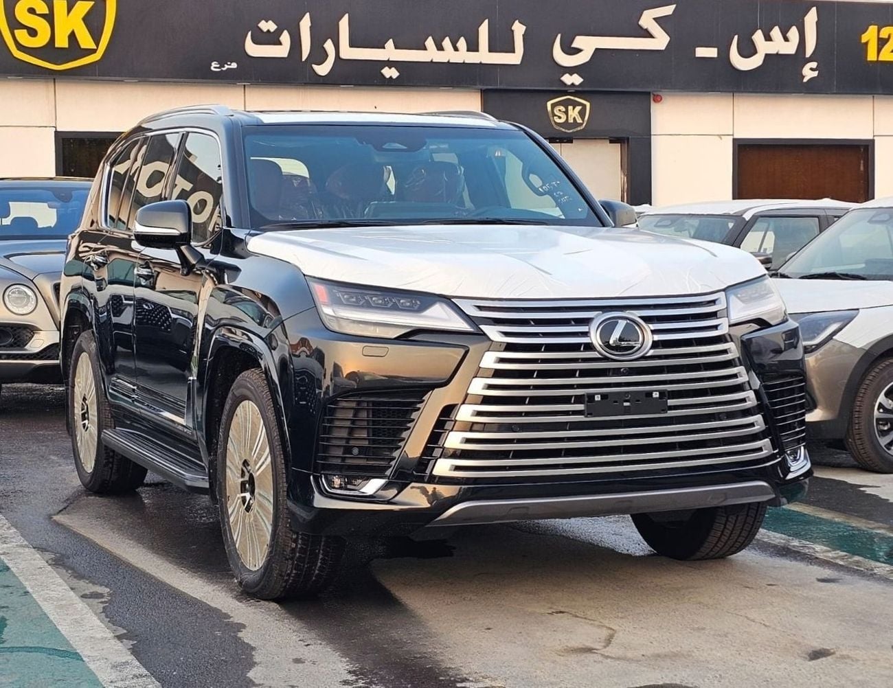Lexus LX600 TURBO SPORT LEXUS LX600 TURBO SPORT || 3.5L PETROL V6 4WD A/T | RADAR | SOFT CLOSE DOOR | FULL OPTION (CODE # L6