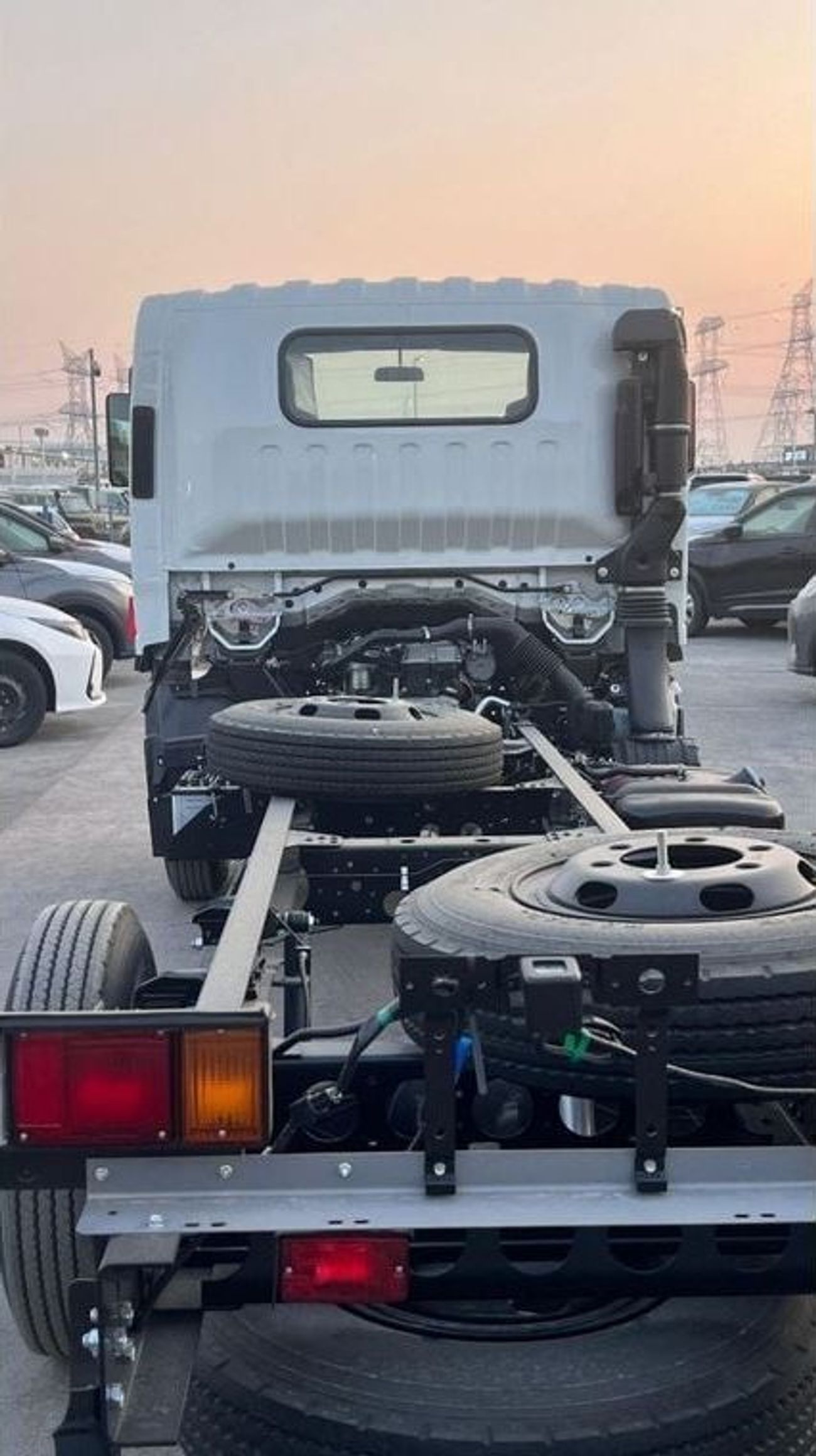 إيسوزو NPR Isuzu Npr71 Truck, Short Chassis, Model 2025