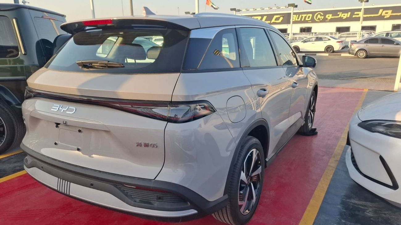 بي واي دي سيليون 05 2025 BYD SEALION 05 DM-i BIG SCREEN 120 KM (EXPORT ONLY)