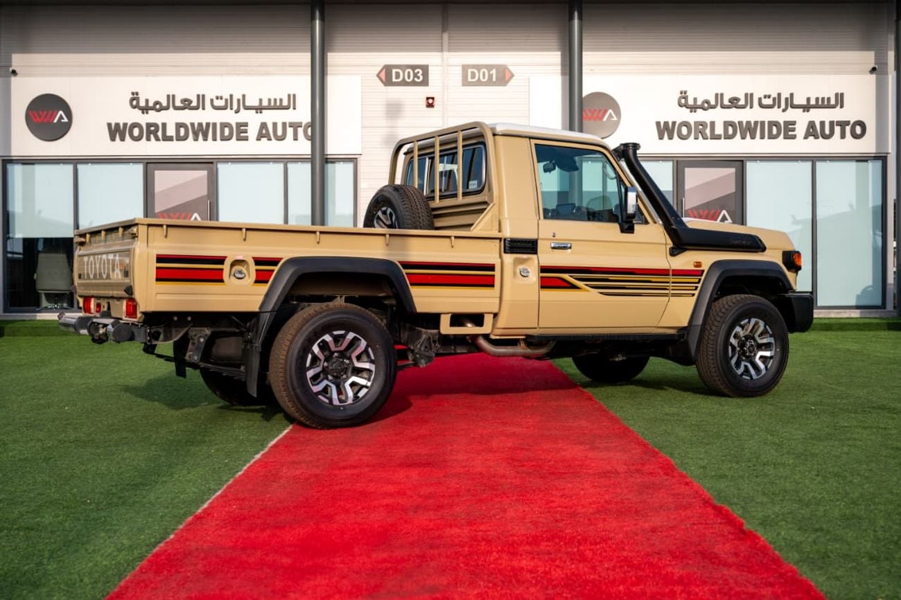 تويوتا لاند كروزر بيك آب Toyota LC79 2.8L T Diesel Automatic Z1 Full Option 2025