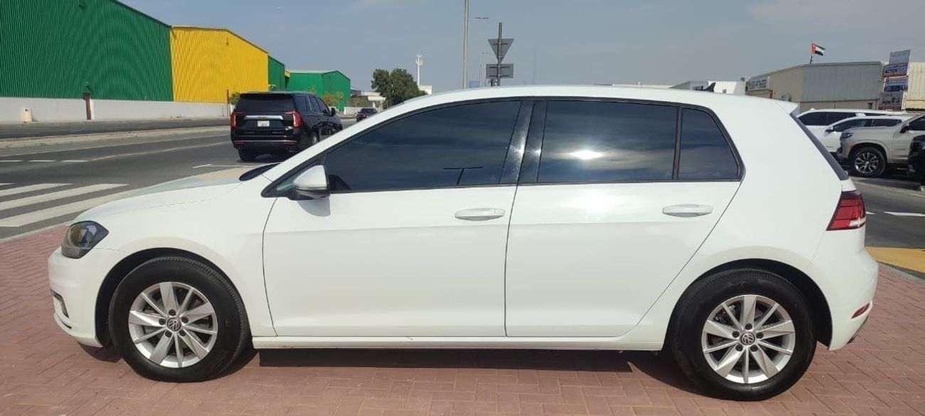 Volkswagen Golf S 1.2L