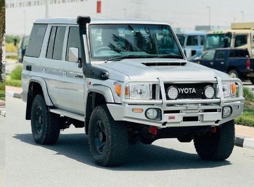 Toyota Land Cruiser 70 Toyota Landcruiser hardtop RHD