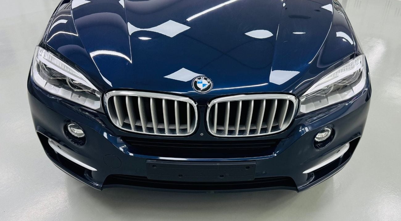 BMW X5 50i Luxury 4.4L (5 Seater)