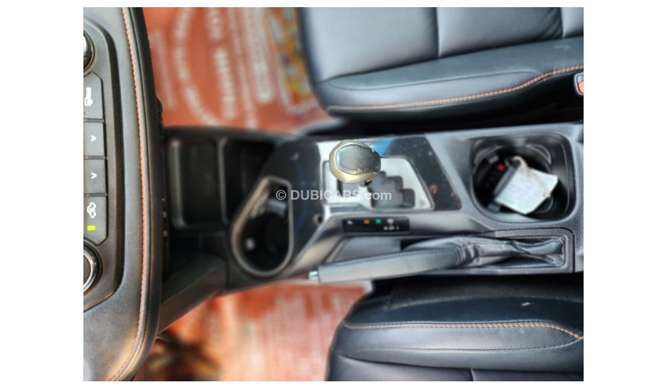 Toyota RAV4 EX RAV4 SE 2WD BLACK 2017