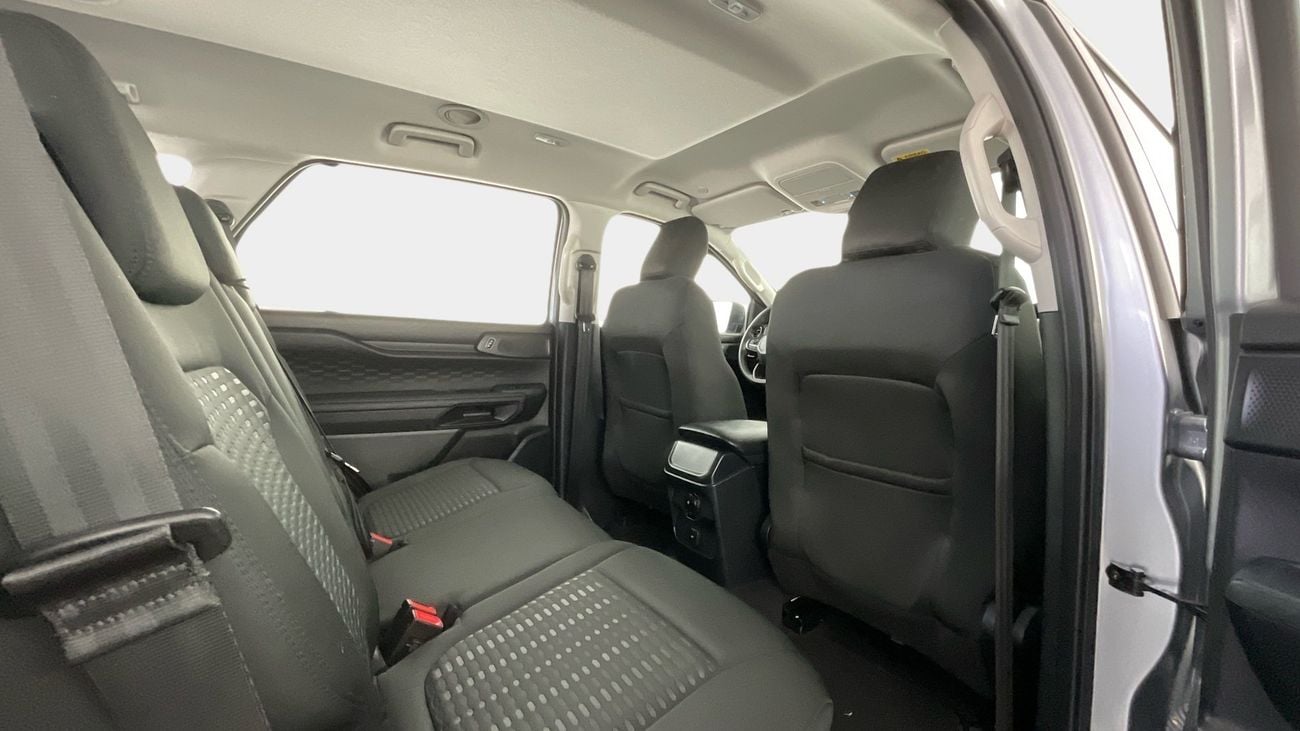 Ford Everest XLS | upto AED 20,000 Ramadan Discount | Guaranteed Warranty | 0 Down Payment