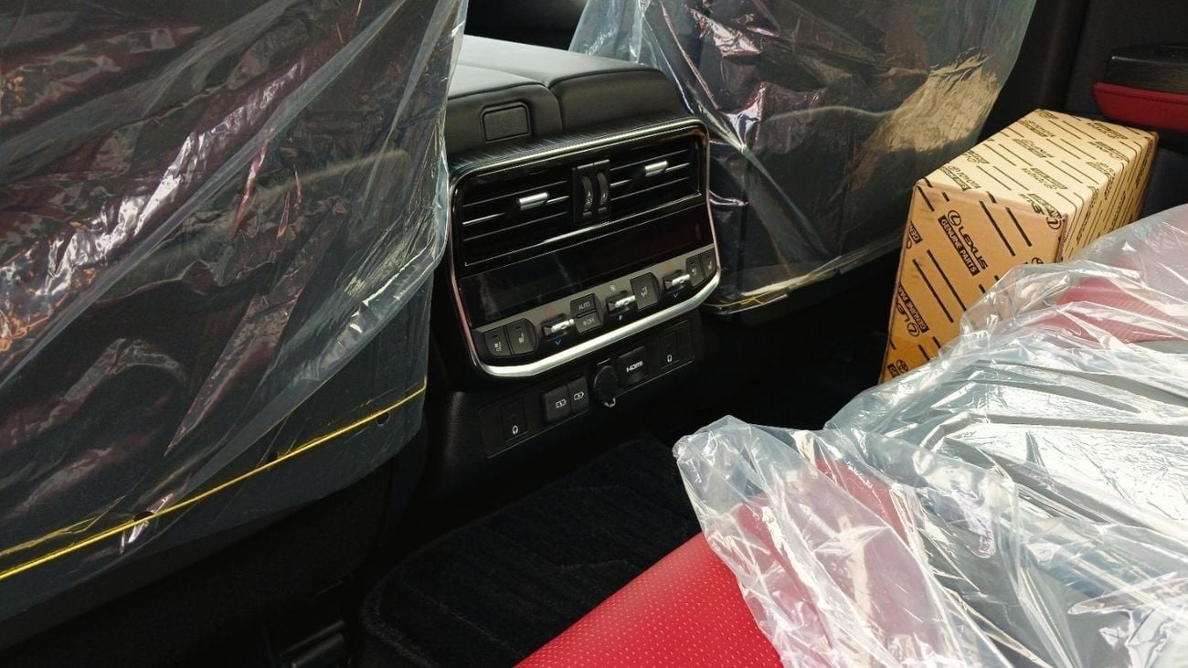 Toyota Land Cruiser Toyota LC300 VXR 3.5L Petrol TT 2025YM