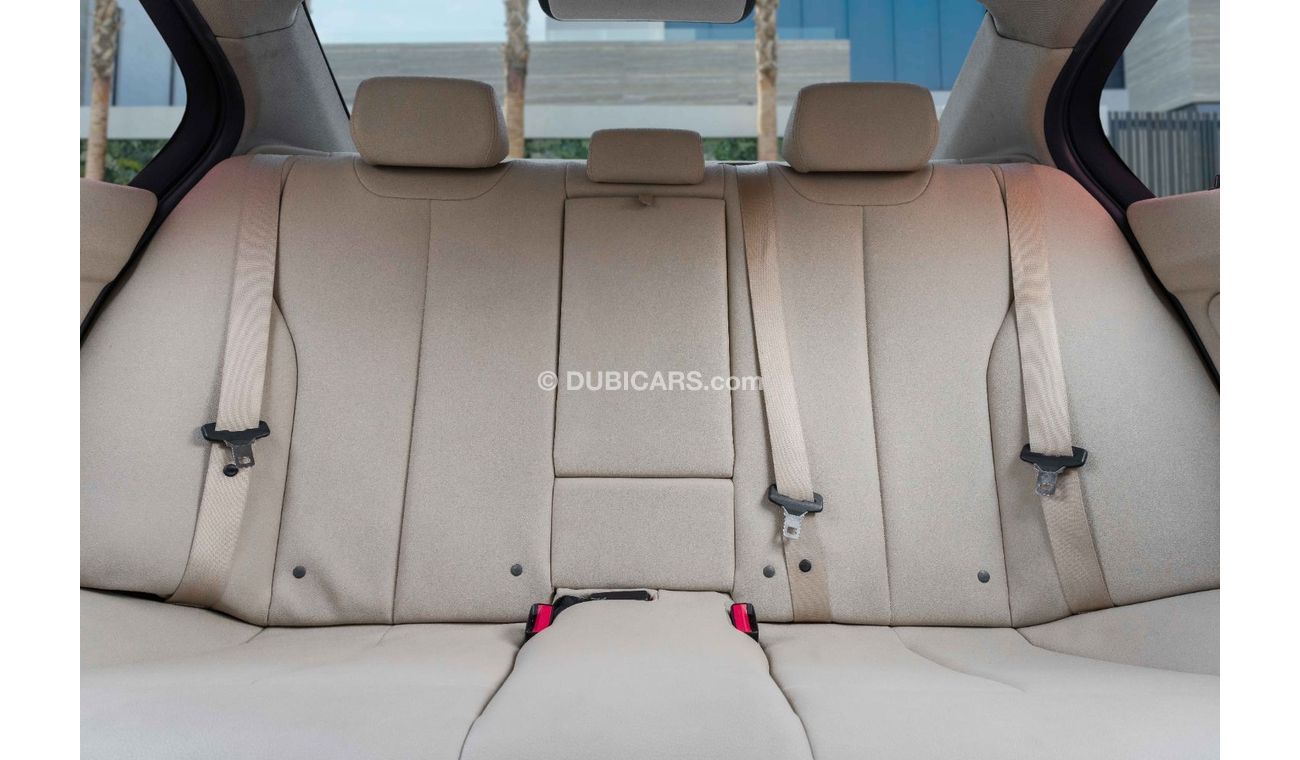 بي أم دبليو 320 Std i | 1,469 P.M  | 0% Downpayment | Low Milage!