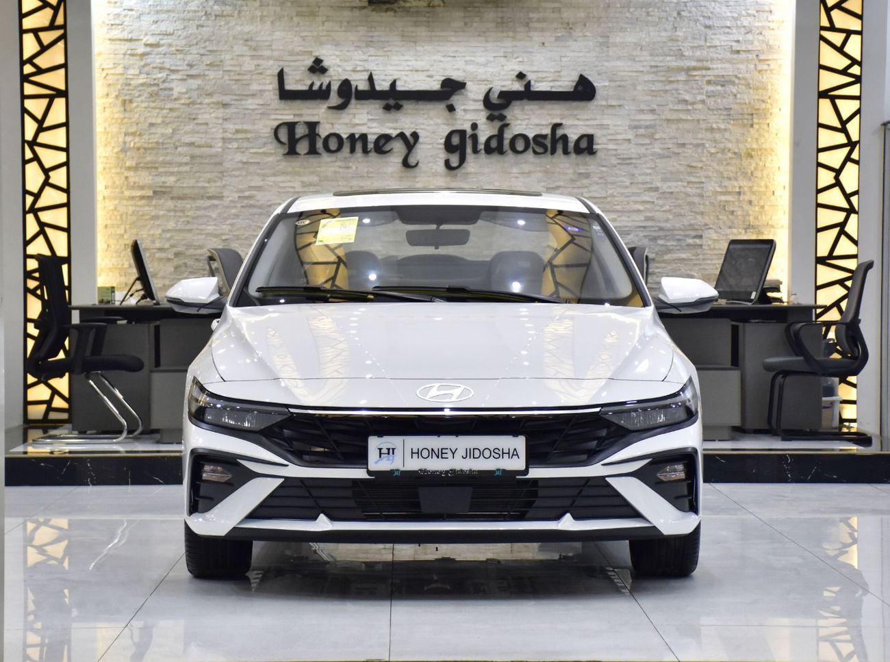 Hyundai Elantra EXCELLENT DEAL for our Hyundai Elantra ( 2025 Model ) in White Color Chinese Specs