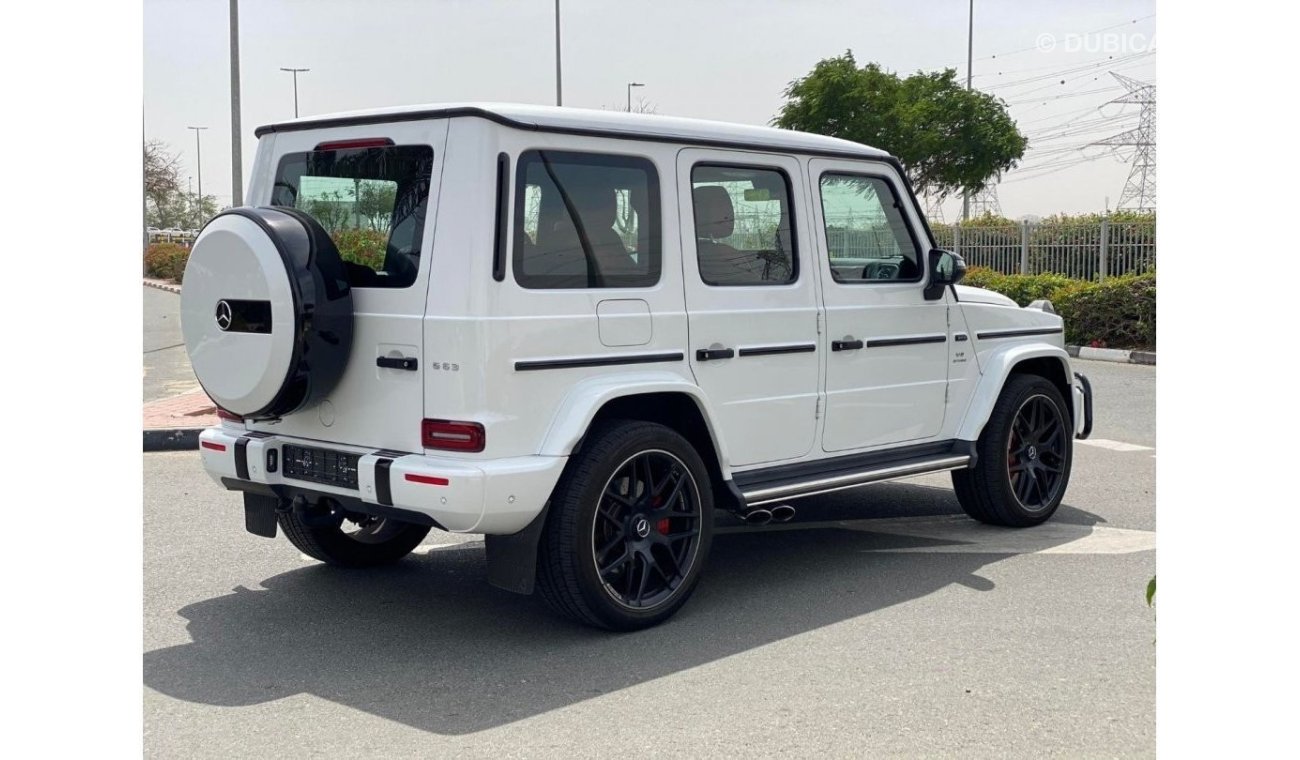 Mercedes-Benz G 63 AMG Premium + **2022**GCC SPEC UNDER WARRANTY AND SERVICE CONTRACT