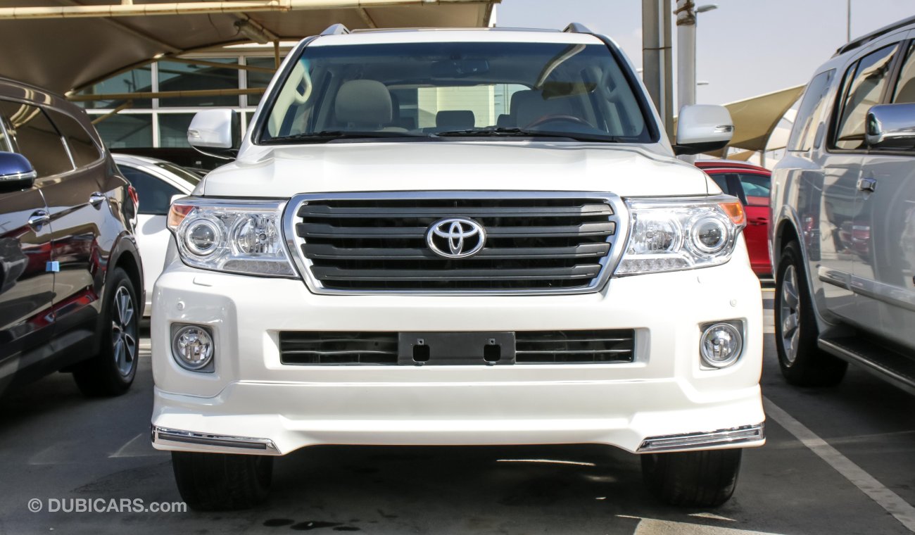 Toyota Land Cruiser GXR V6