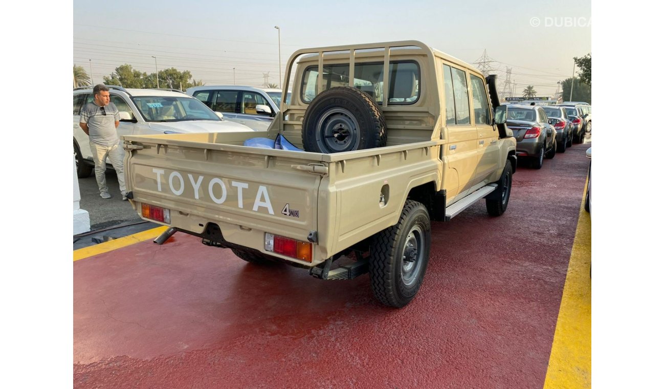 تويوتا لاند كروزر بيك آب TOYOTA LAND CRUISER PICKUP 4.2L V6 MODEL 2021