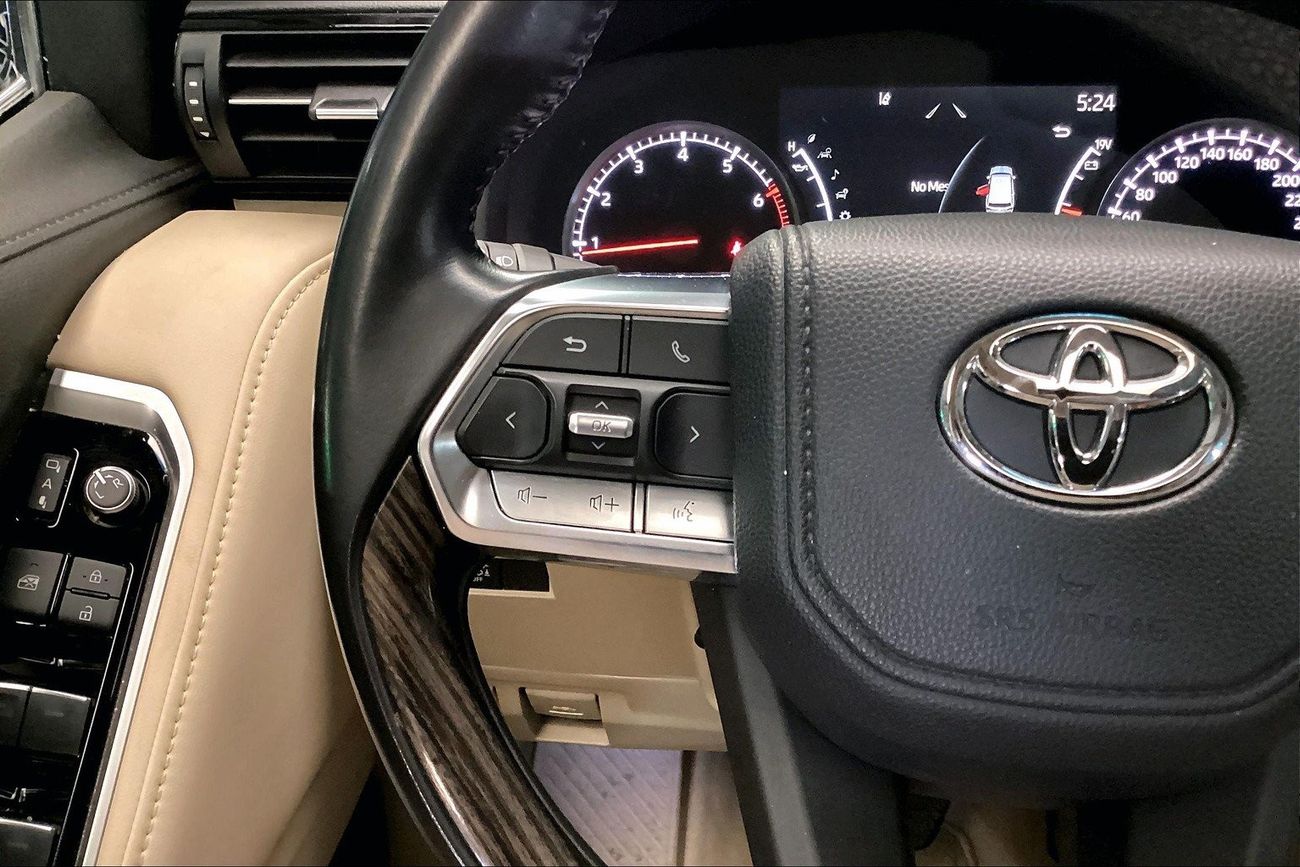 Infiniti Q50 Premium / Luxe | Guaranteed Warranty | 0 Down Payment