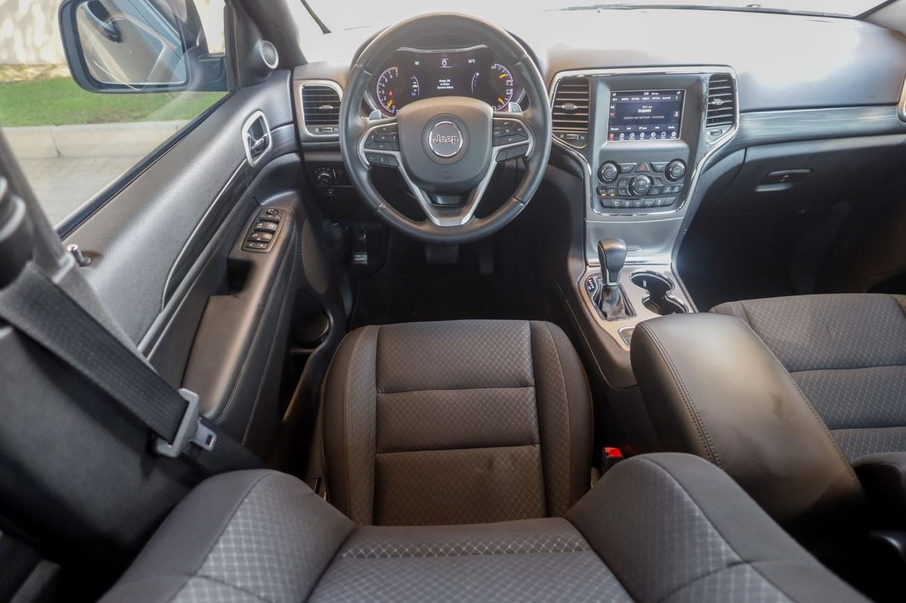 Jeep Grand Cherokee Laredo