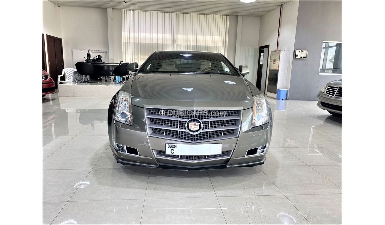 Cadillac CTS CADILLAC CTS 2012 COUPE GULF SPACE ,ACCIDENT FREE