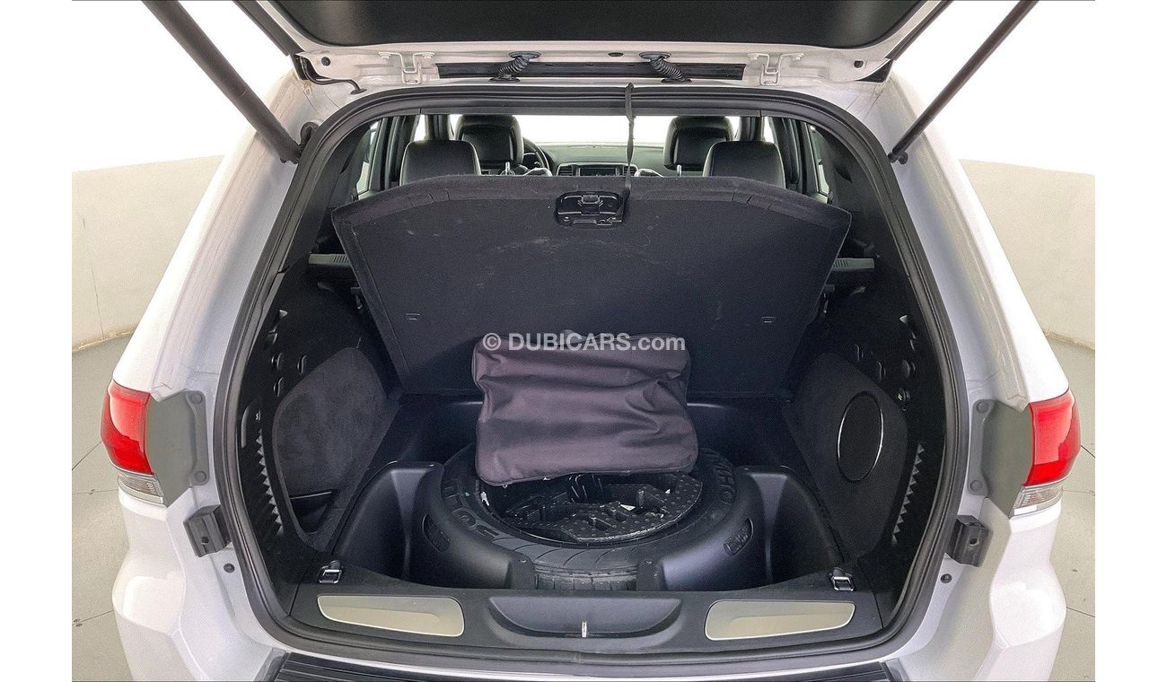 Jeep Grand Cherokee Limited | 1 year free warranty | 7 day return policy | Zero down payment