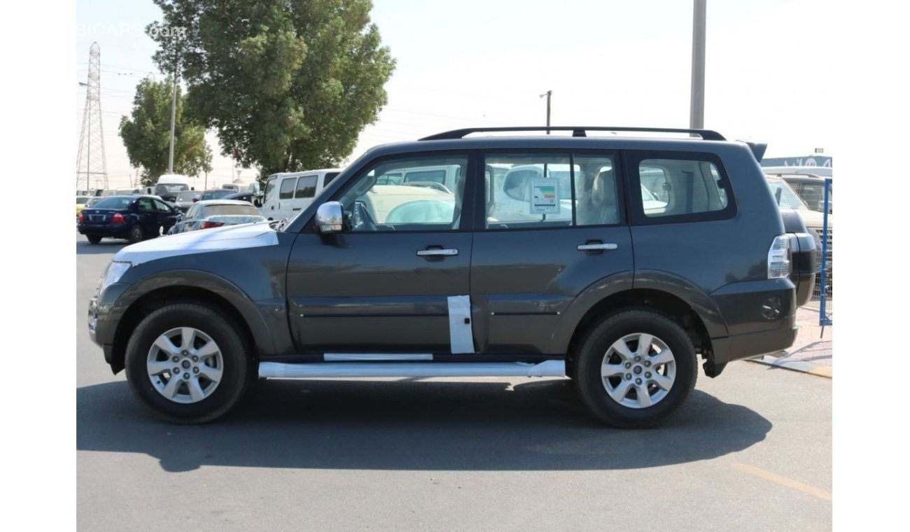 ميتسوبيشي باجيرو 2022 | BRAND NEW PAJERO 3.0 L - GLS V6 H/L - WITH SUNROOF - EXPORT ONLY