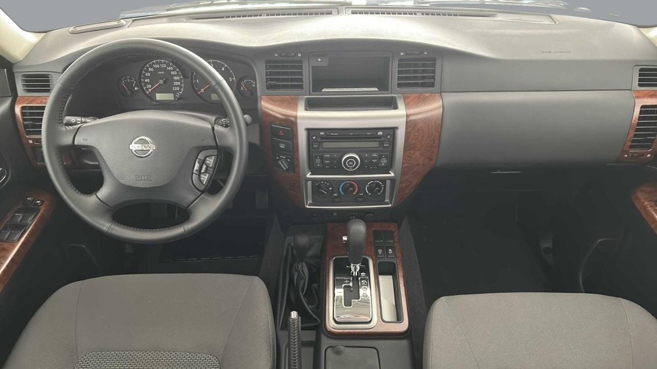 نيسان باترول سفاري Safari 4.8L A/T