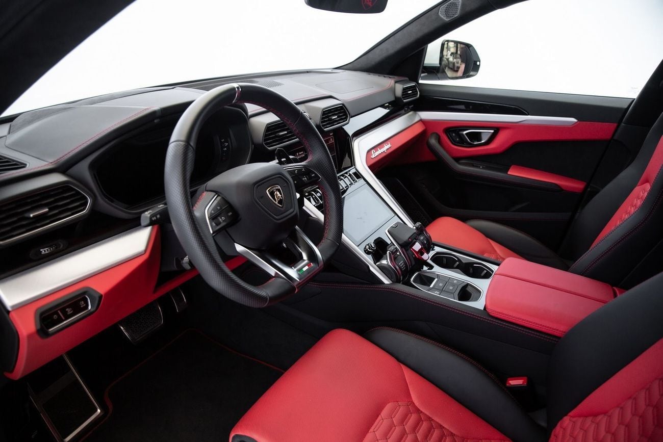 لامبورغيني اوروس STD 4.0T V8