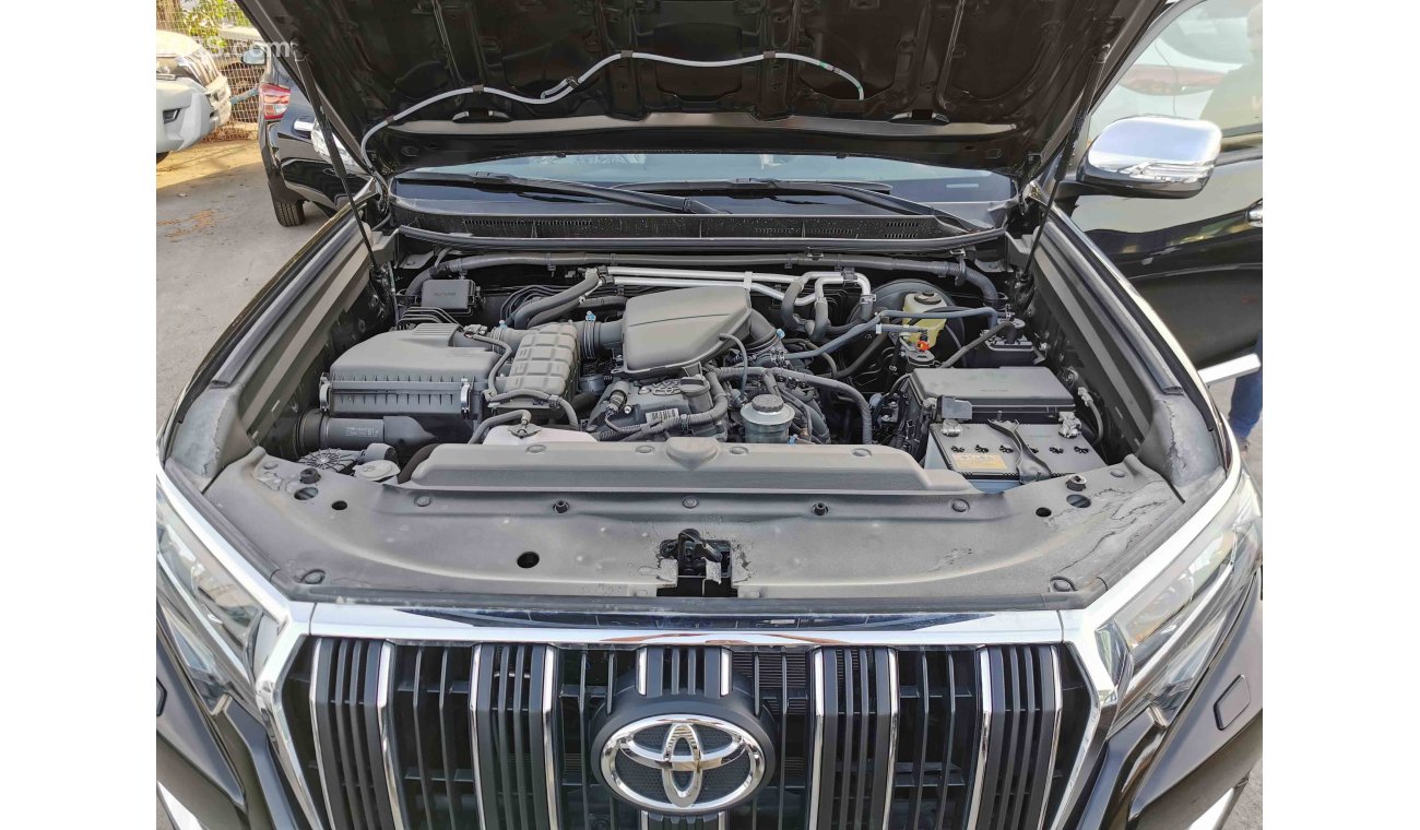 Toyota Prado 2.7L PETROL VXR FULL OPTION, 18" RIMS, DVD + CAMERA, POWER SEATS, SUNROOF, COOL BOX (CODE # TPB2020)