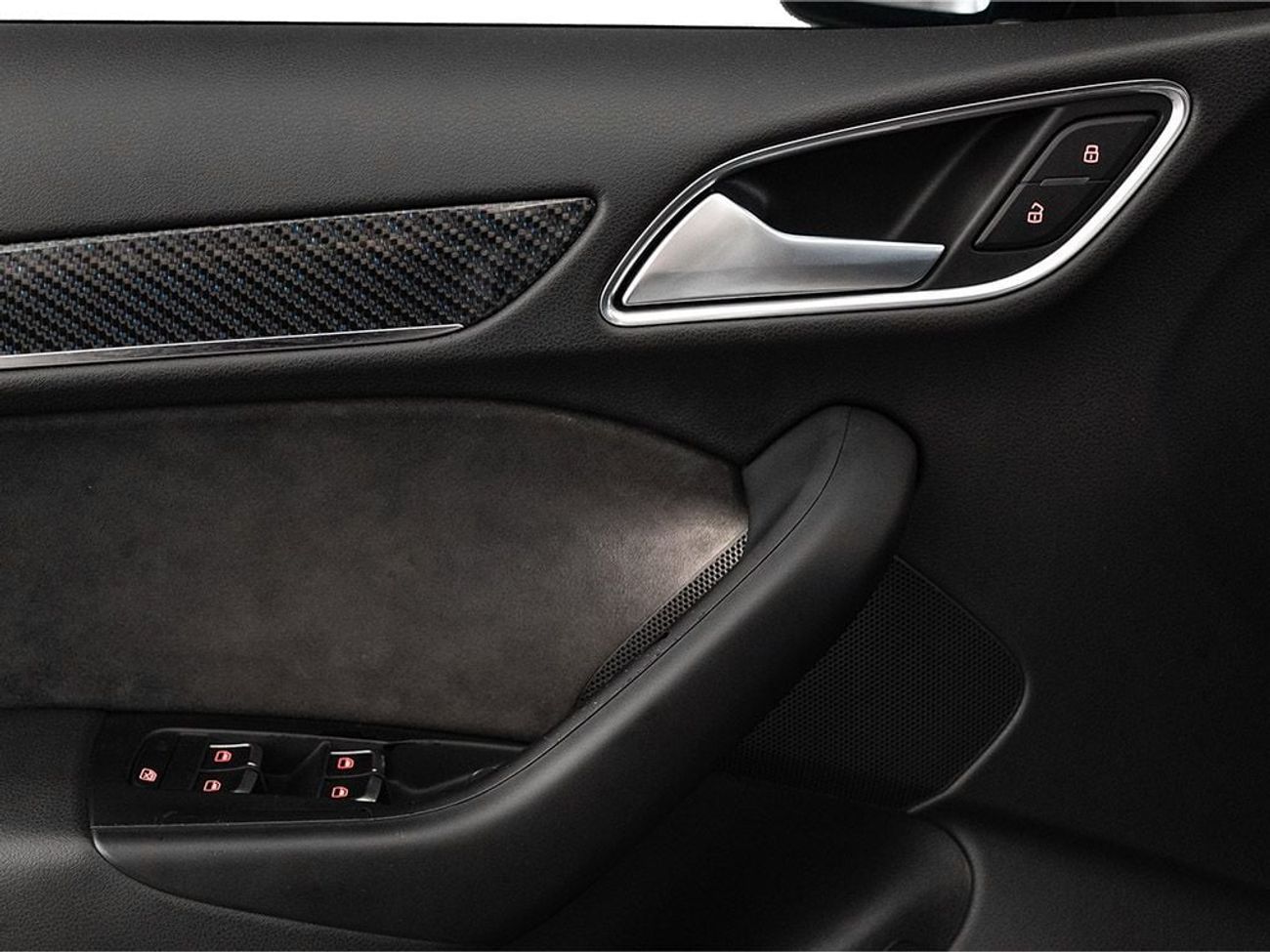 أودي RSQ3 2017 Audi RSQ3 Performance / 4.5 A Grade Japanese Import