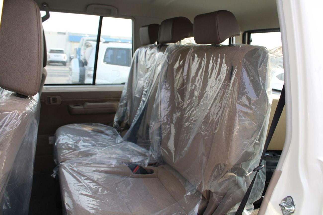 Toyota Land Cruiser 70 TOYOTA LANDCRUISER 76 2.8L V6 DIESEL GRADE E MANUAL