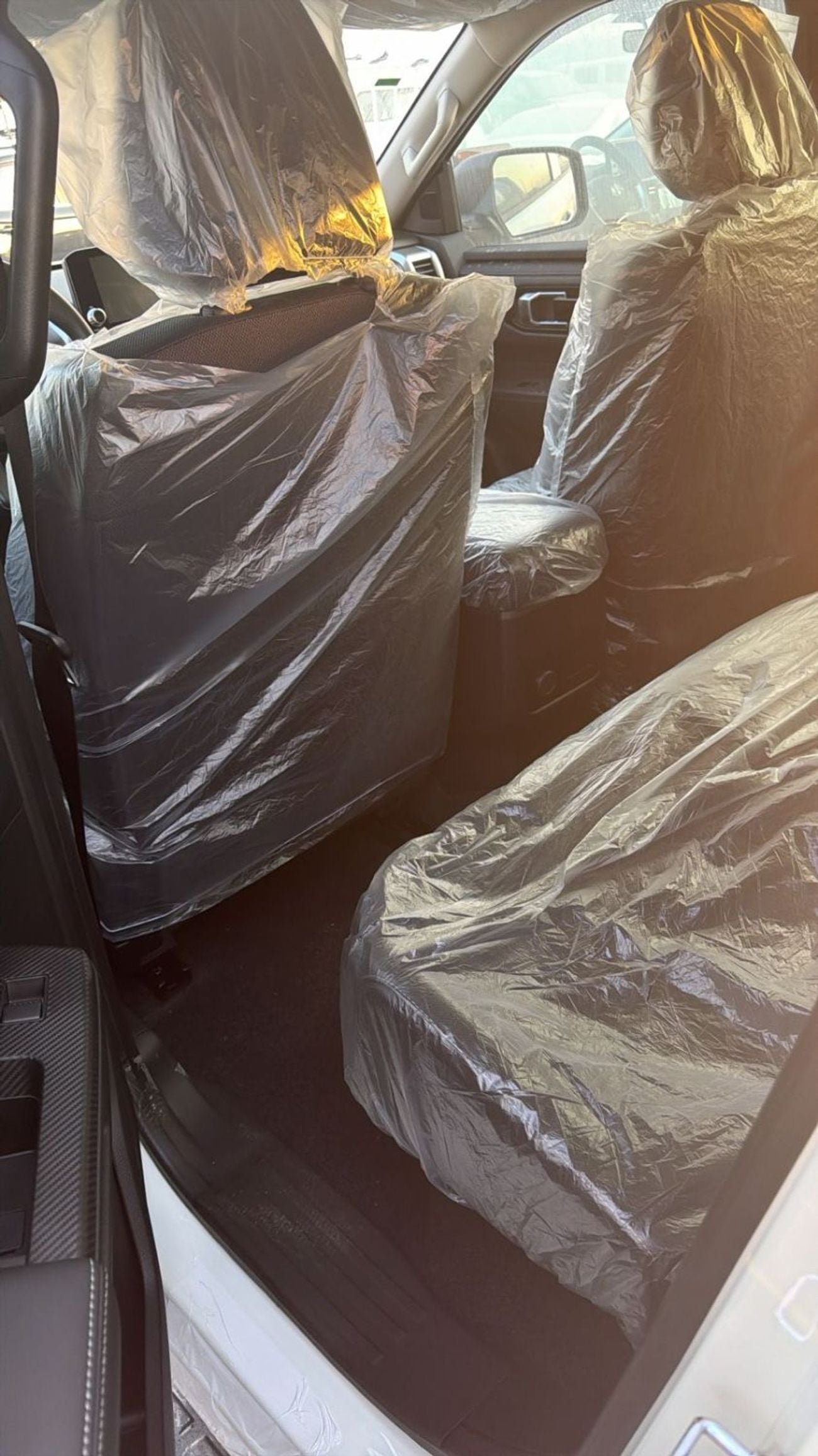 Mitsubishi L200 Mitsubishi L200 GLX Double Cab Petrol 2.4L