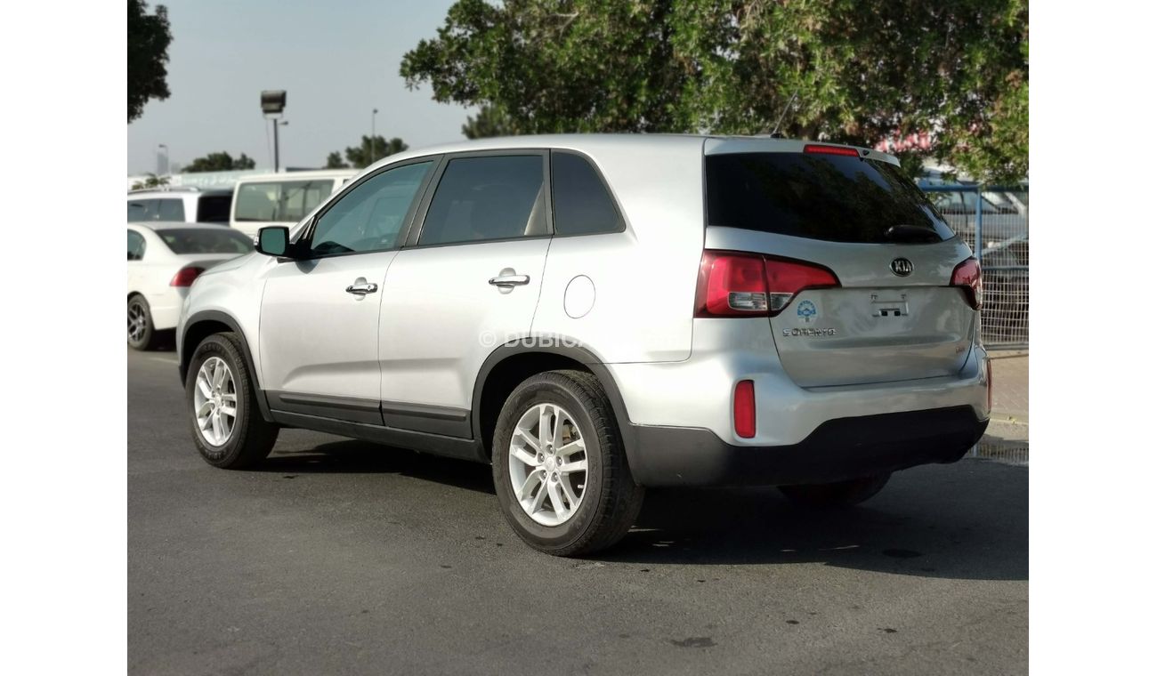 كيا سورينتو LX, V4 / 2.4L / ECO MODE / LOW MILEAGE / 2WD (LOT # 82199)