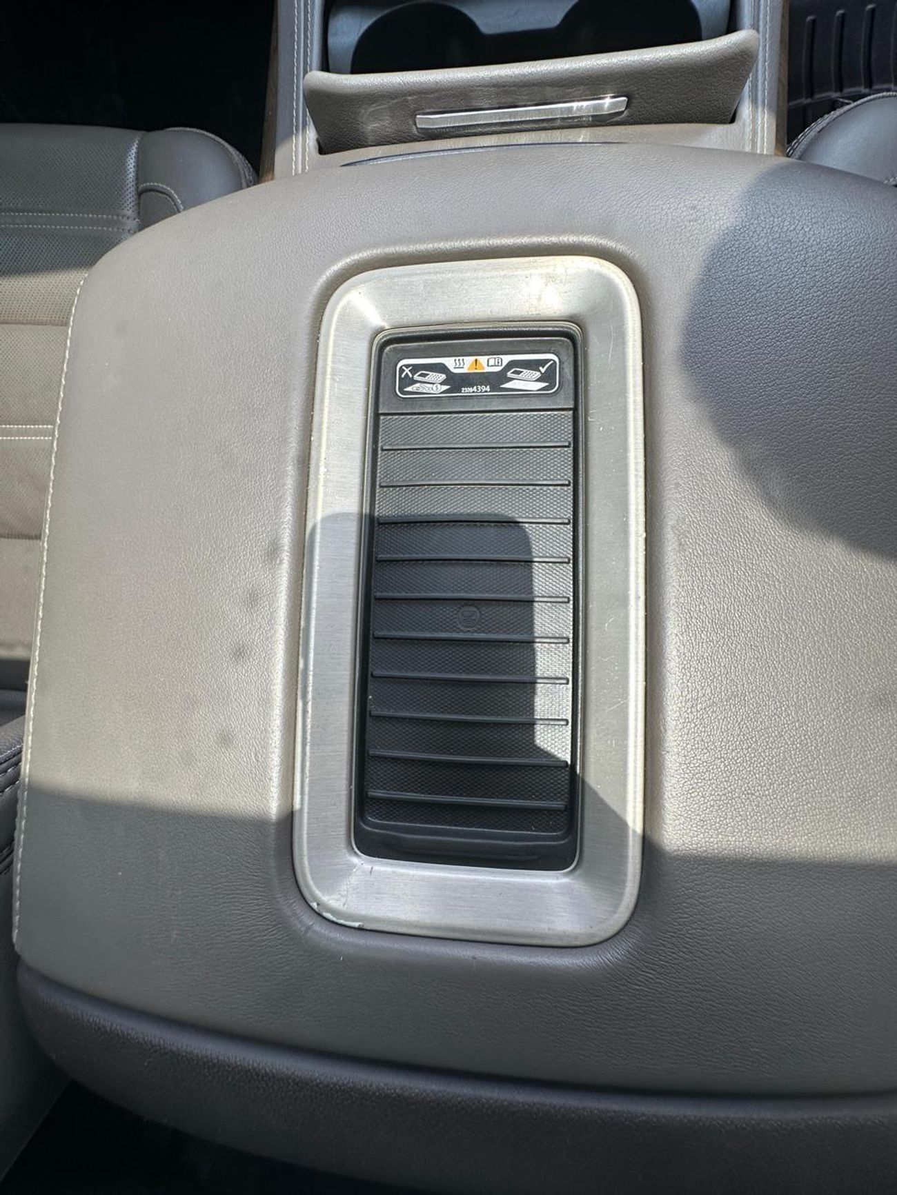 GMC Yukon Denali 6.2L (8 Seater)